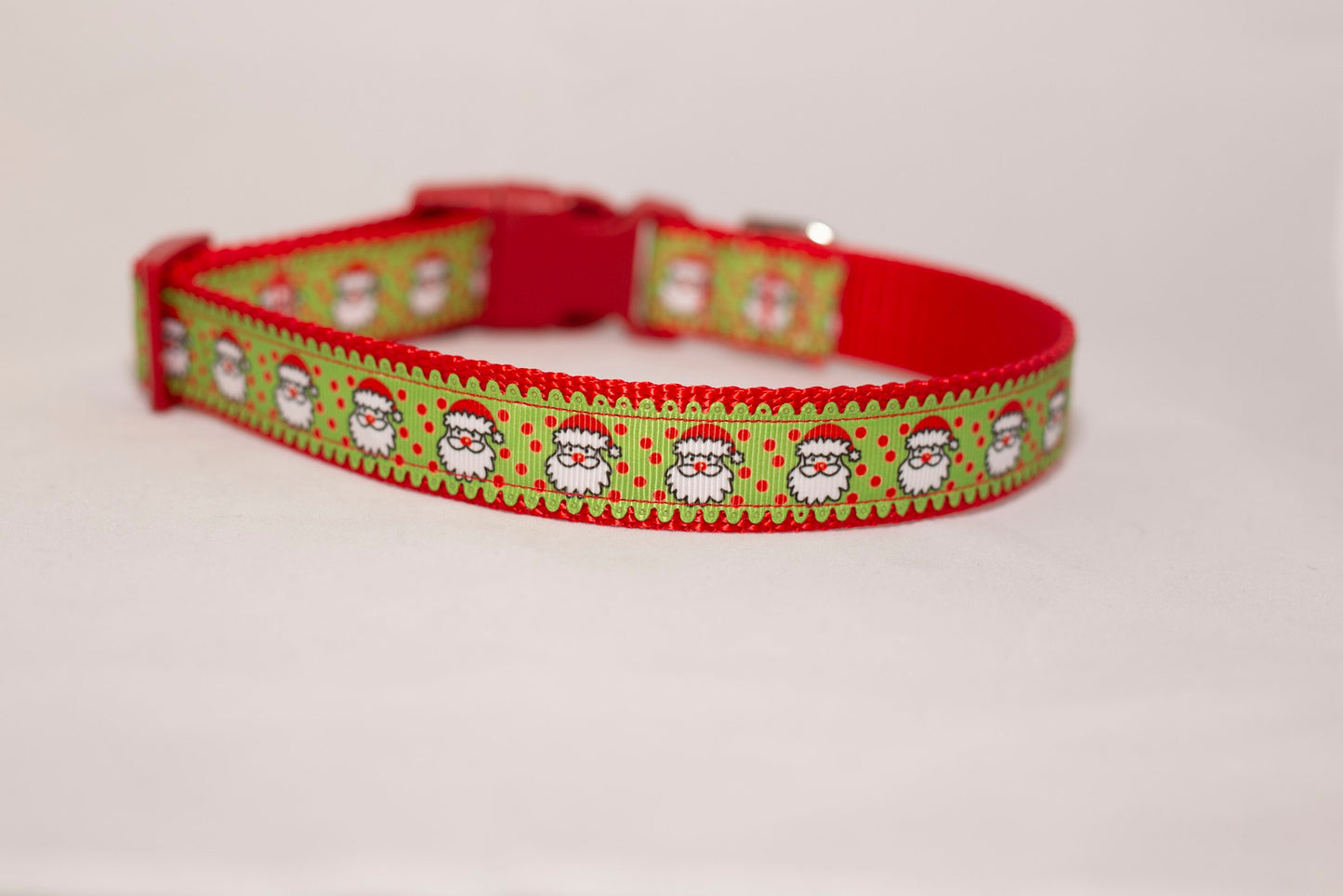 Santa Christmas/Holiday Dog Collar (1" Wide)