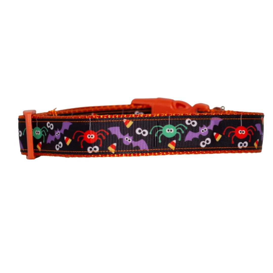 Spiders, Eyes, and Bats! Eeeeeek! Halloween Dog Collar (1" Wide)