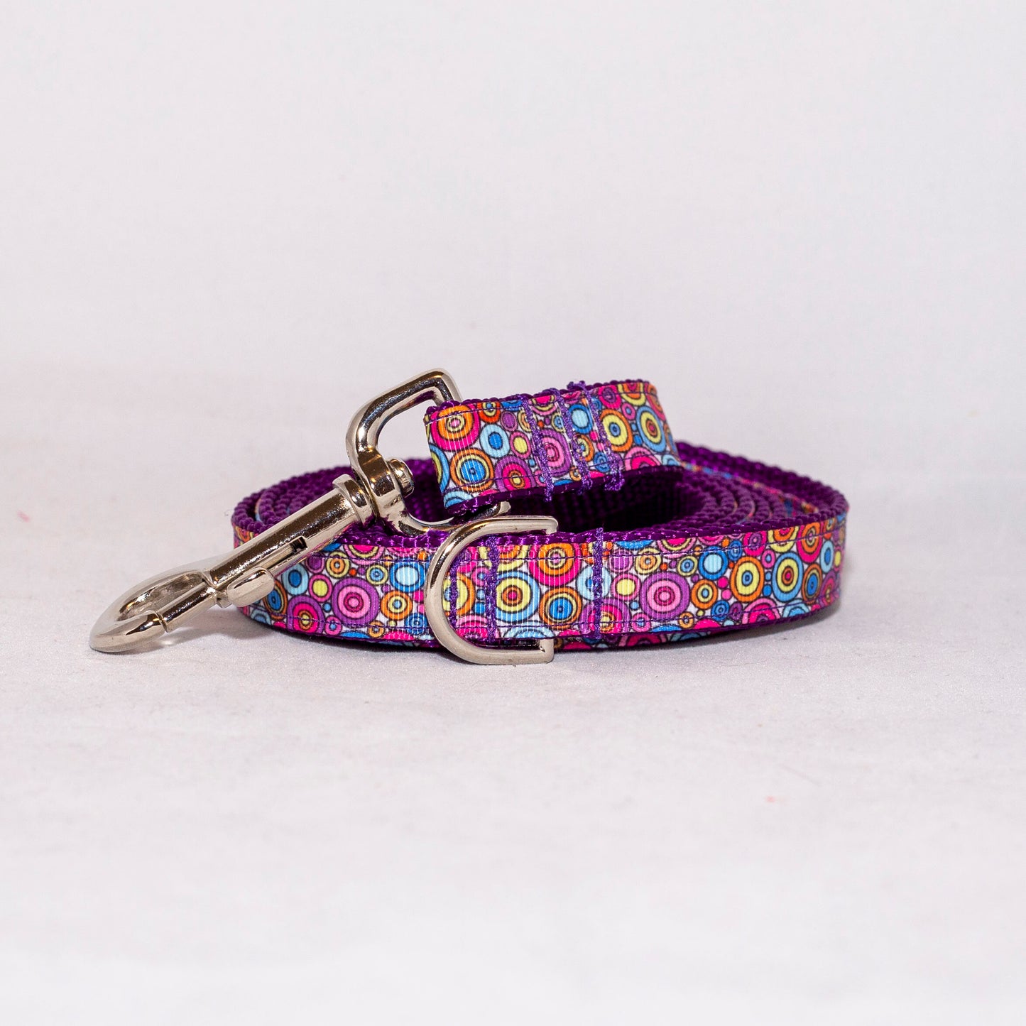 Multi Colored Circles Collar and Leash (3/4" Wide)